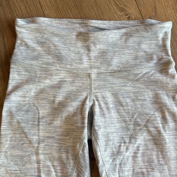 LULULEMON GRAY HEATHERED ALIGN LEGGINGS CROPPED SIZE 4 - Picture 2 of 5